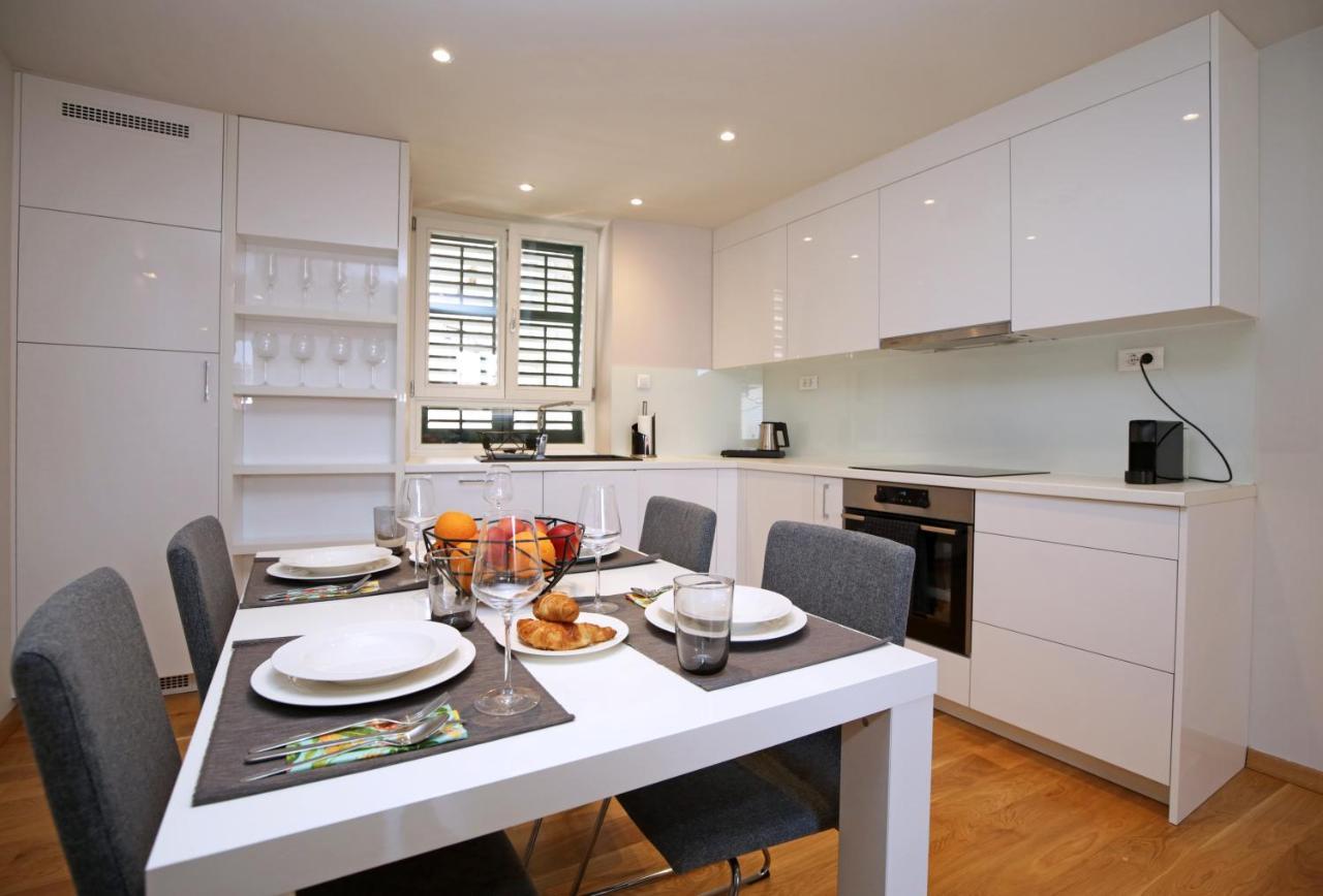 Apartment Volat Šibenik Eksteriør bilde