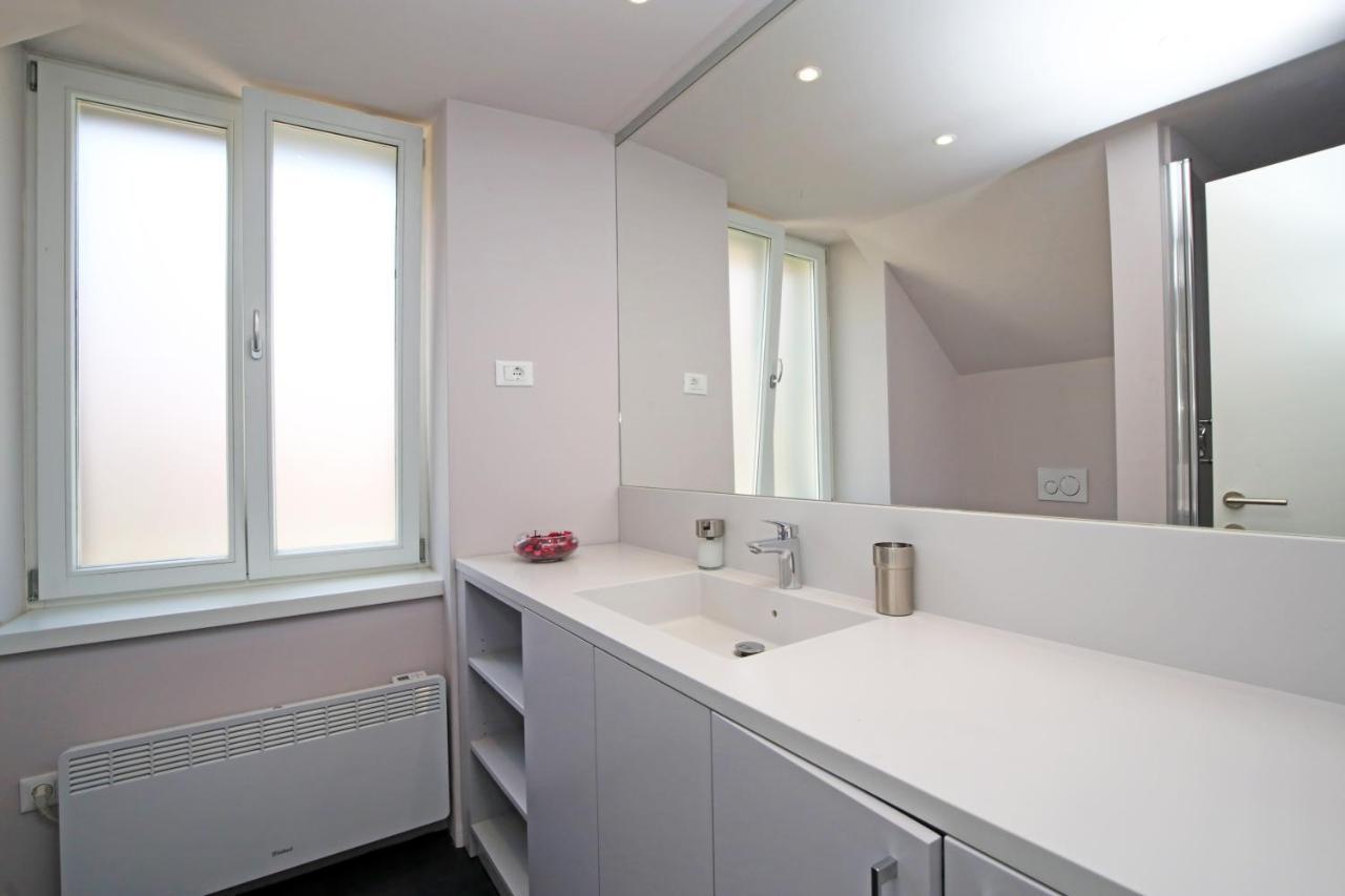 Apartment Volat Šibenik Eksteriør bilde